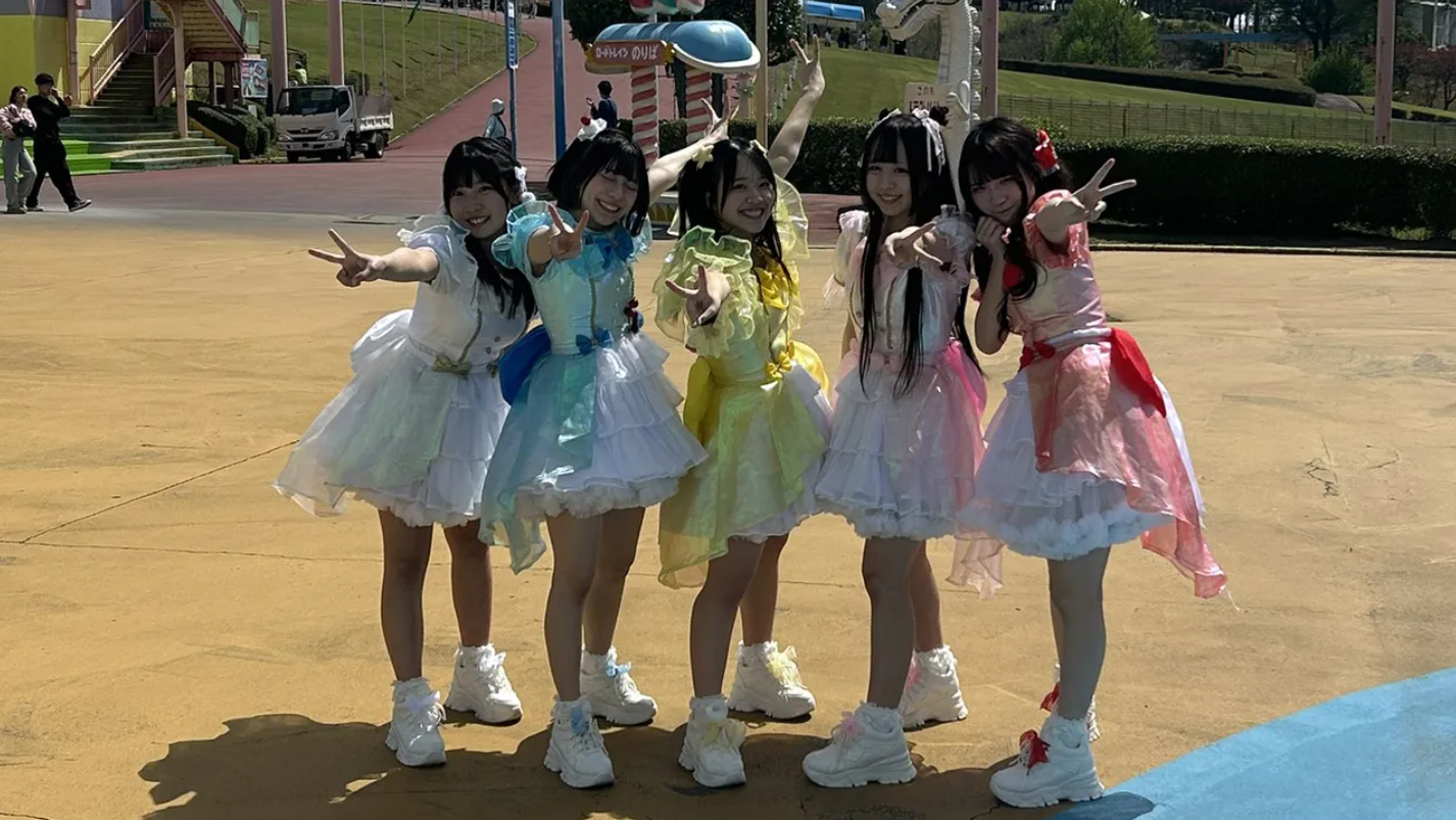 QunQun舉辦活動沒想到竟沒有粉絲到場。（圖／翻攝qunqun X）